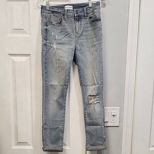 Stylish Light Blue Distressed Skinny Jeans